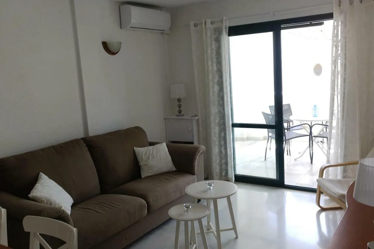 Pueblo Del Parque - Nice Apartment With Mountain And Garden Views ベナルマデナ